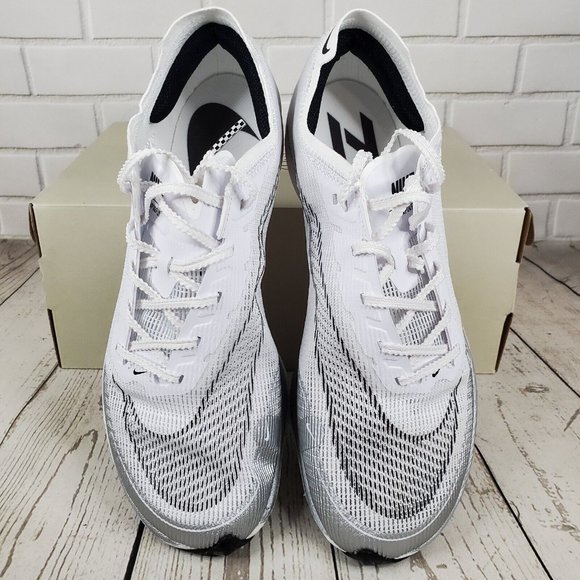 Nike ZoomX Vaporfly Next% 2 White Metallic Silver CU4111-100. - Picture 4 of 7